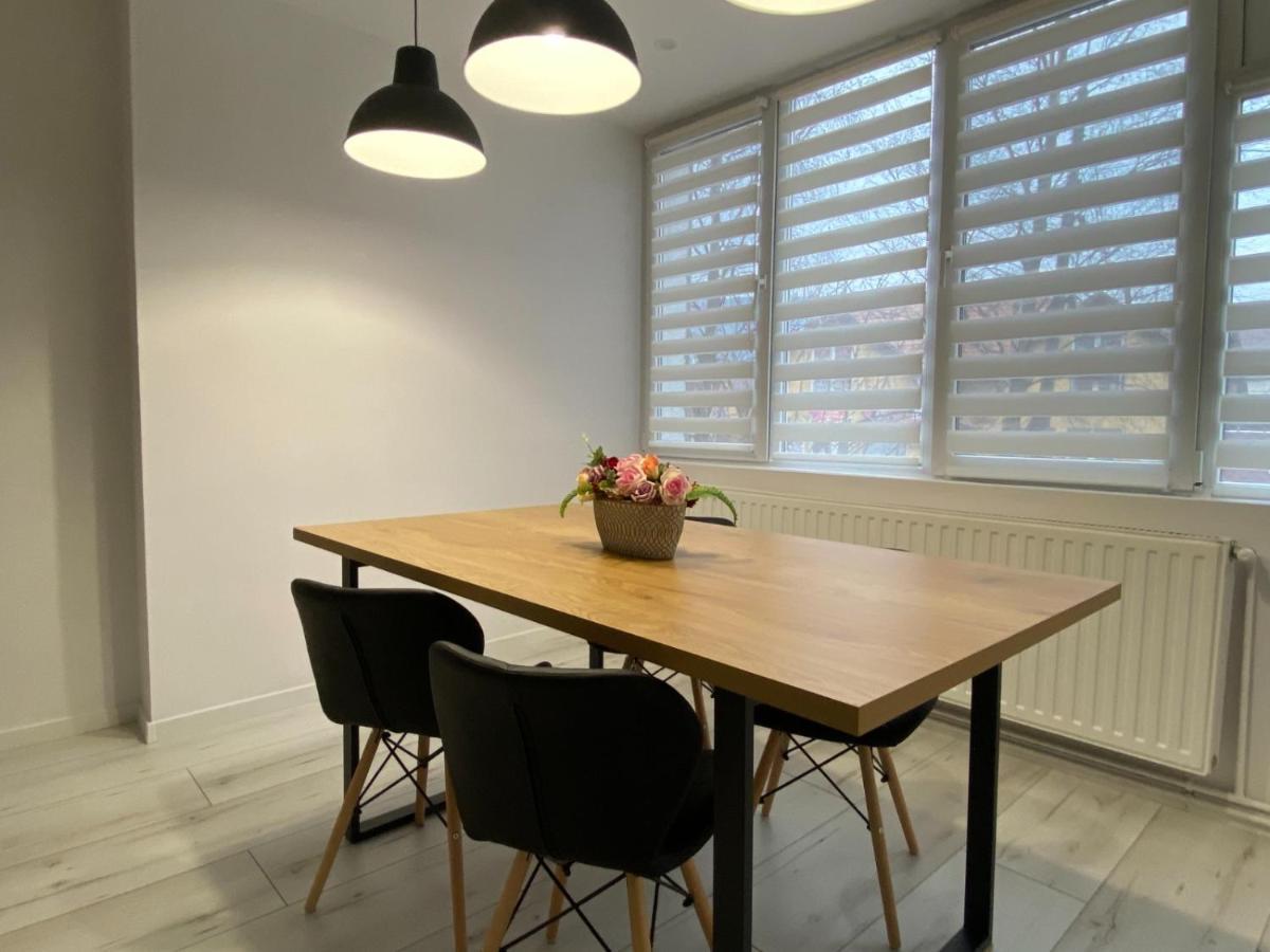 Rozalia Apartman Odorheiu Secuiesc Exteriör bild
